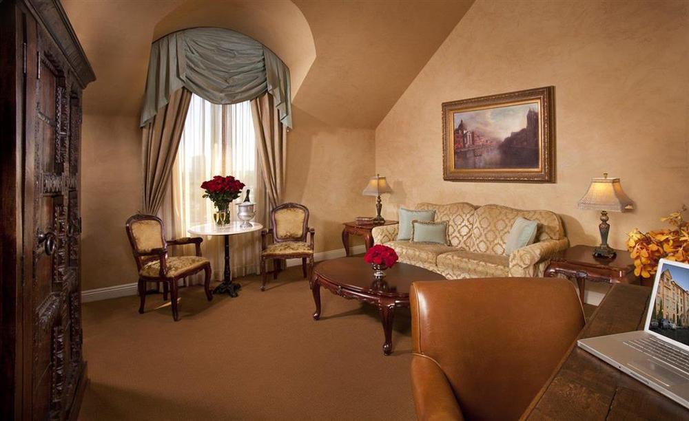 Ayres Hotel Manhattan Beach Hawthorne Bilik gambar